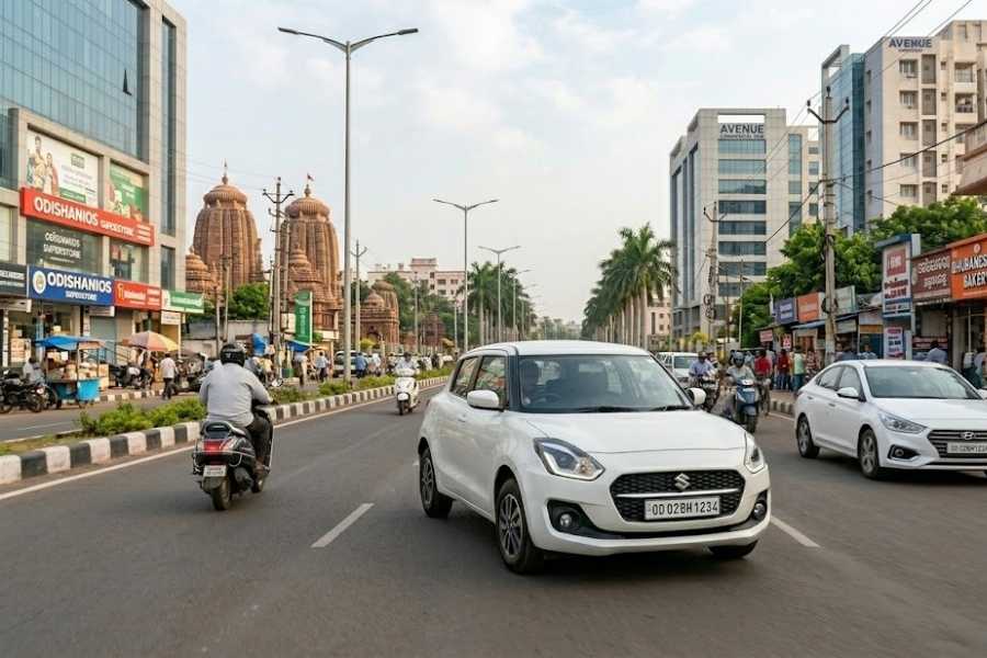 Hatchback cars for rent in Bhubaneswar for city commute